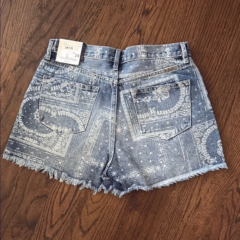KanCan Print Frayed Denim Shorts - Picture 6 of 11